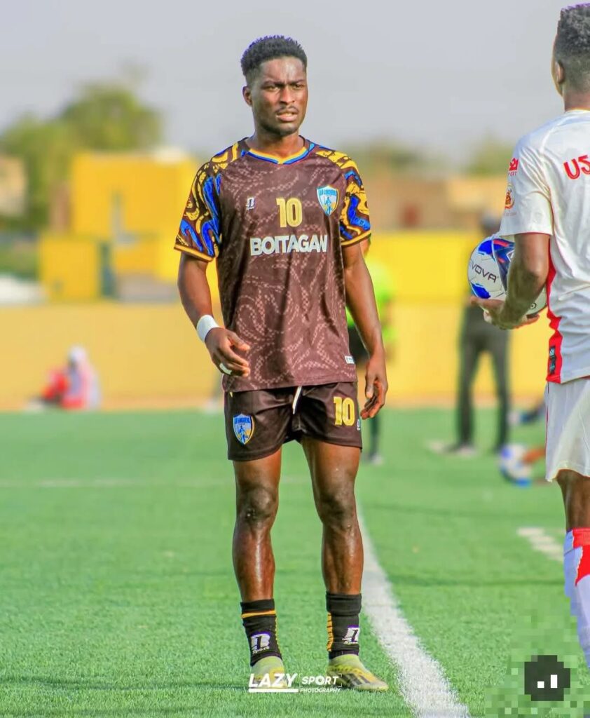 du-842x1024 ⚽️ Les buteurs saint-louisiens cartonnent : une saison sous le signe de l’efficacité